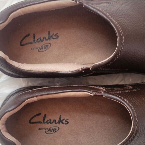 Mens Clark's  Active Air Loafers NWOB, 9 wide - Picture 4 of 5